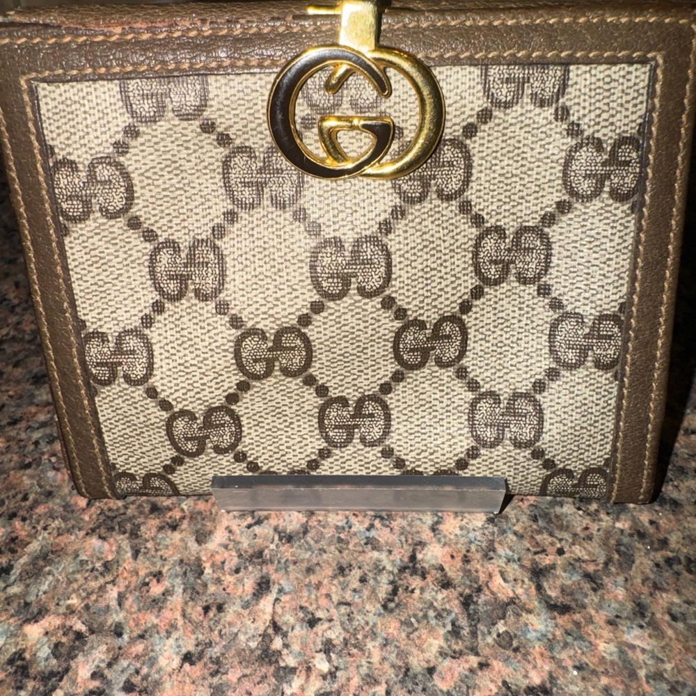 Gucci Beige Brown GG Supreme Canvas Wallet with Gold Hardware